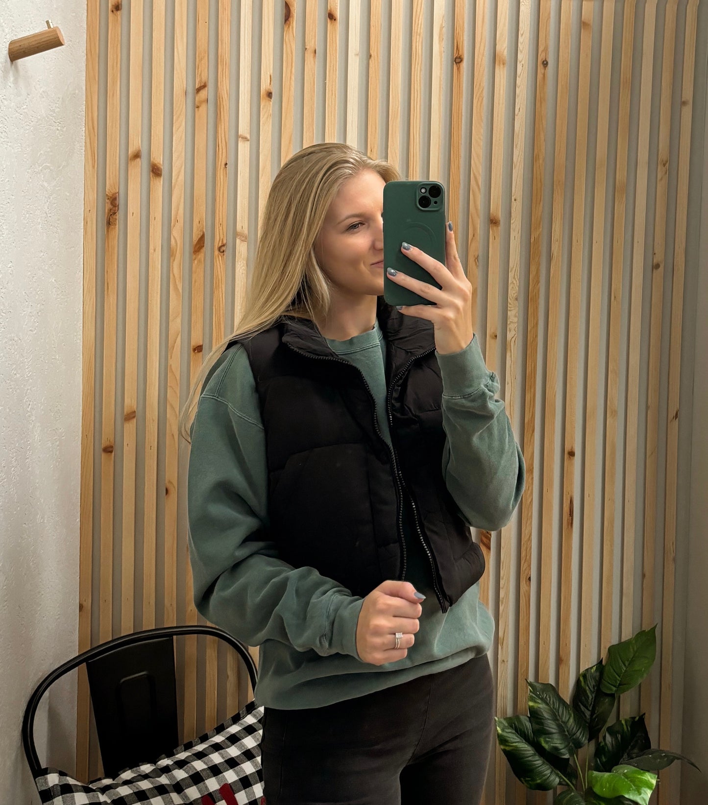 Cropped Puffer Vest with Pockets no