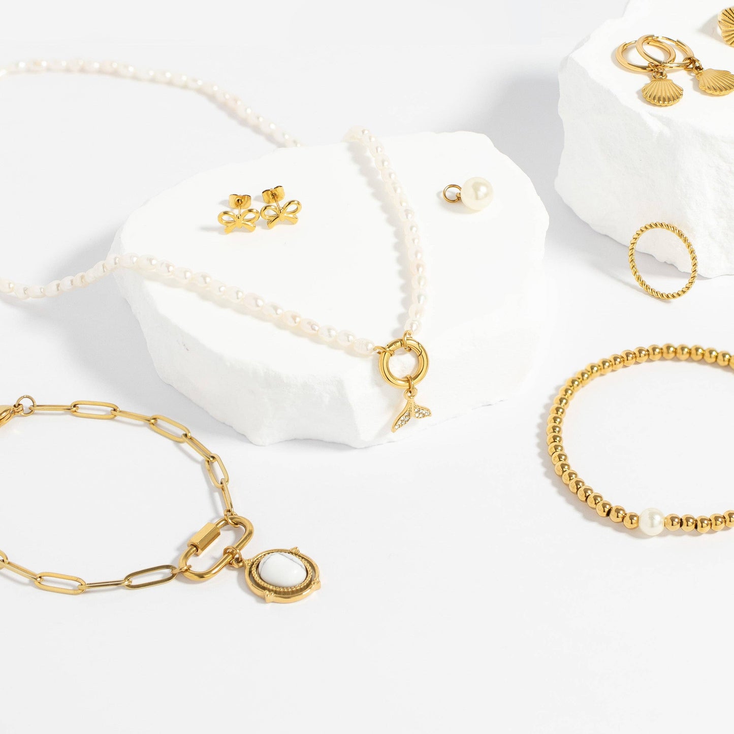 18K Gold PVD Stainless Steel Paperclip Carabiner Bracelet