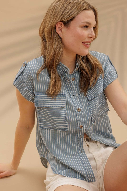 Collared Short Tab Sleeve Top