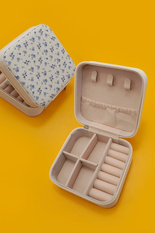 Travel Jewelry Organizer Box