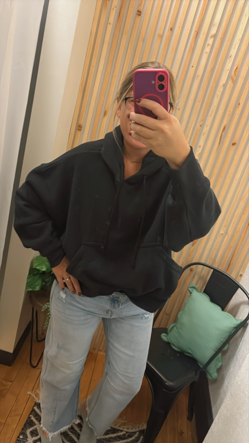 Mid Rise Crop Barrel Jean