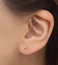 Hexagon Outline Stud Earrings