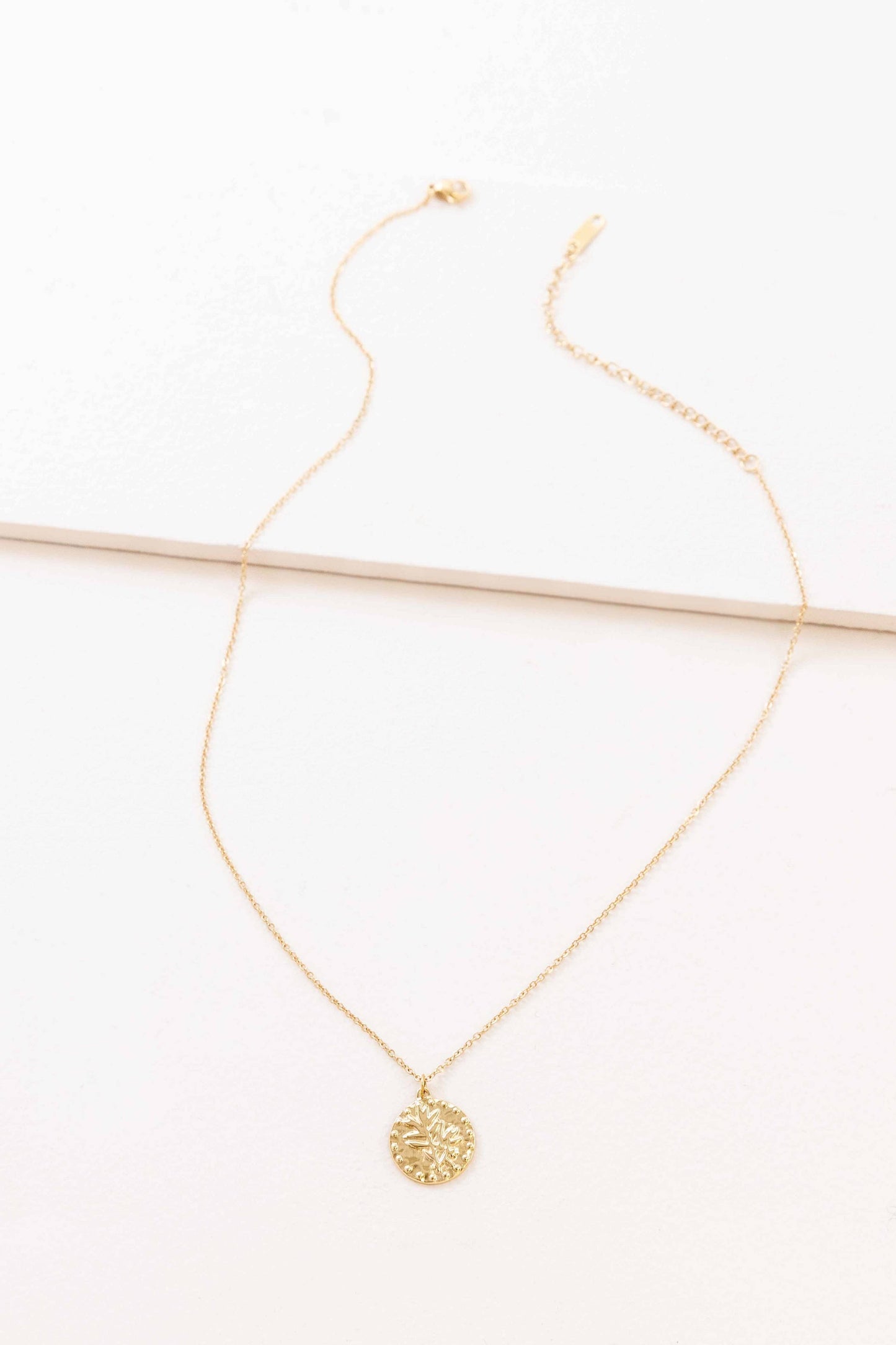 Imprinted Leaves Necklace (14K)