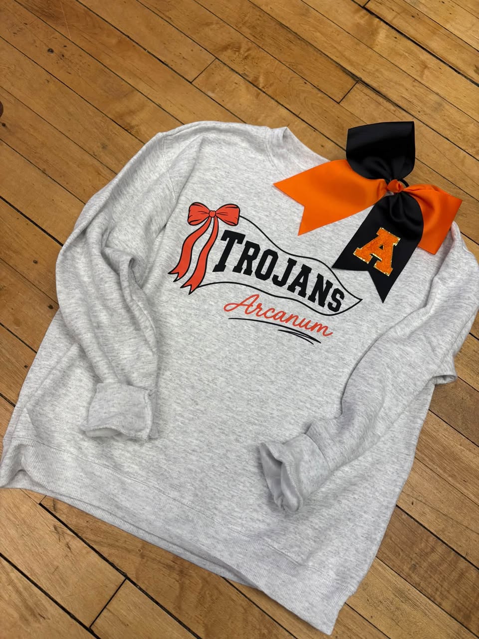 Arcanum Trojans Bow Pennant Apparel