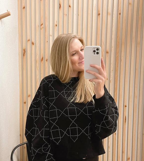 Oversized Crewneck with Quilting Print